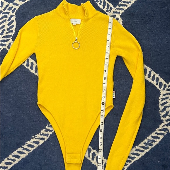 UNIF Mustard Yellow Zipper Bodysuit - Picture 6 of 11